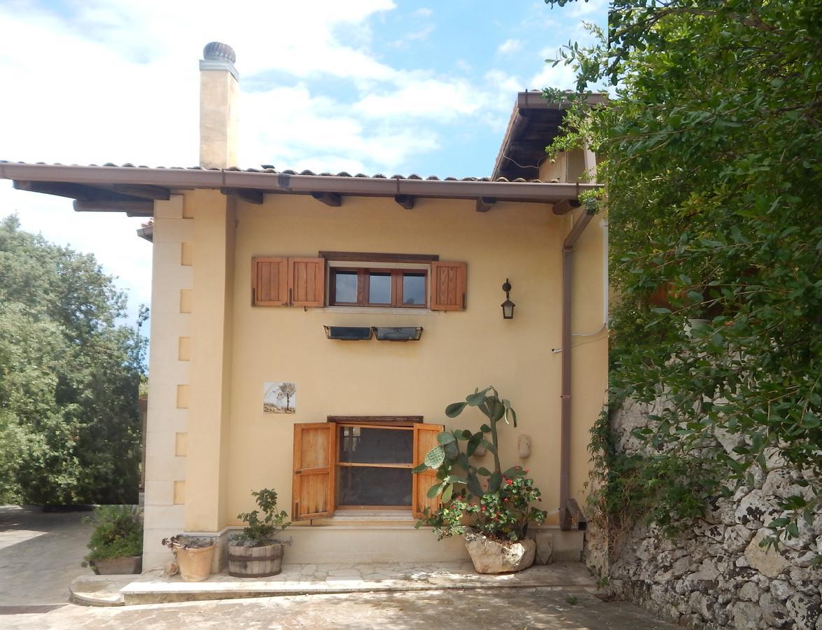 Villa Azzurra San Corrado di Fuori Eksteriør billede